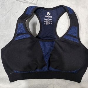 QuantumMax Black and Blue Sports Bra